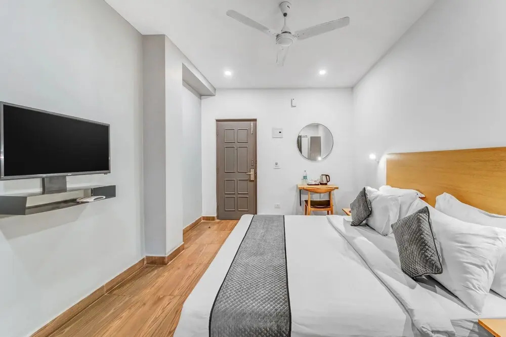 Rohaan Inn - UPAR Hotels Ashok Nagar