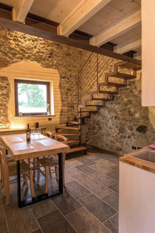 Room-charming Alessandria Apartment With