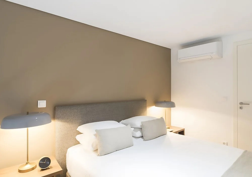 Отель UMA Santa Catarina - Pool & Fitness