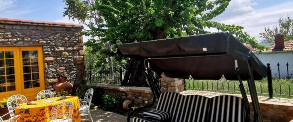 Ilios Guest House