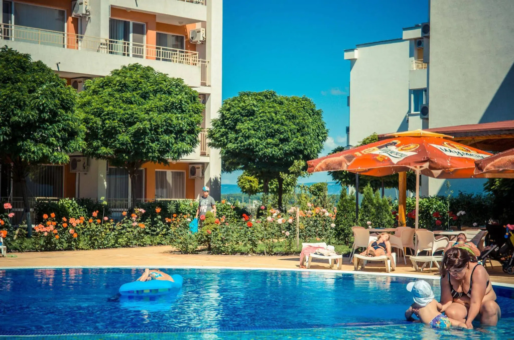 Nessebar Fort Club