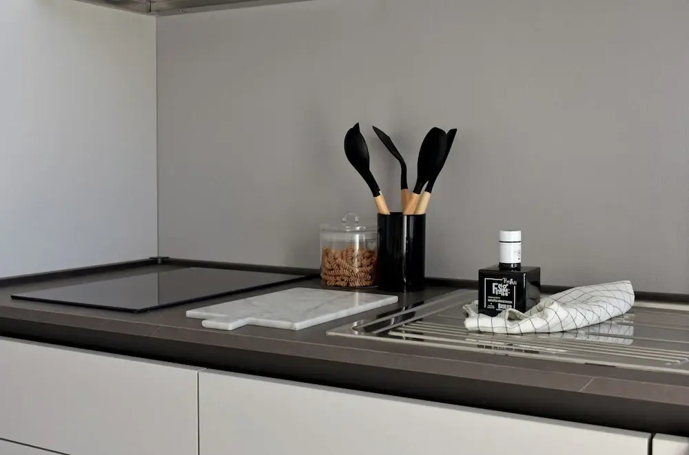 Poggio Al Lago Apartments & Rooms