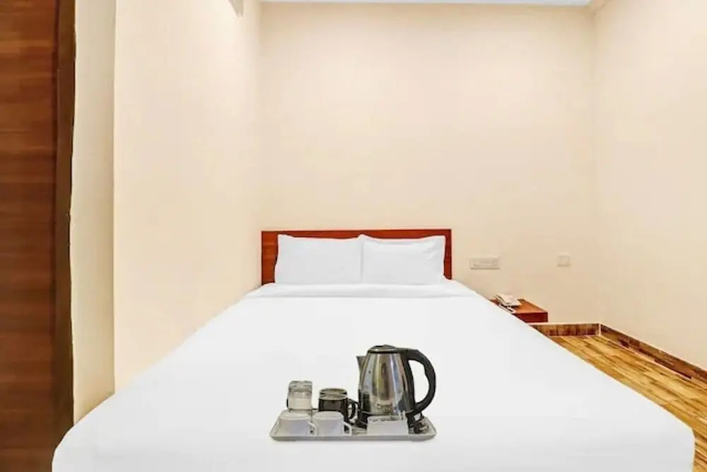 iROOMZ Sri Udupi Park Suites PMC