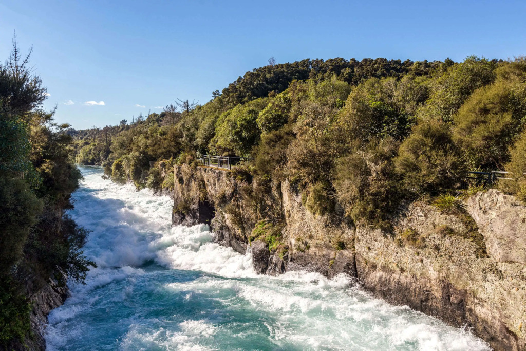 Huka Falls Resort