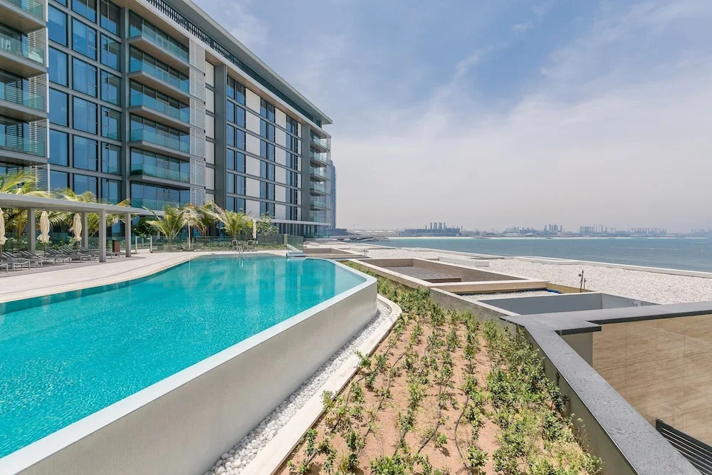 Driven Holiday Homes-Blue Waters Building4