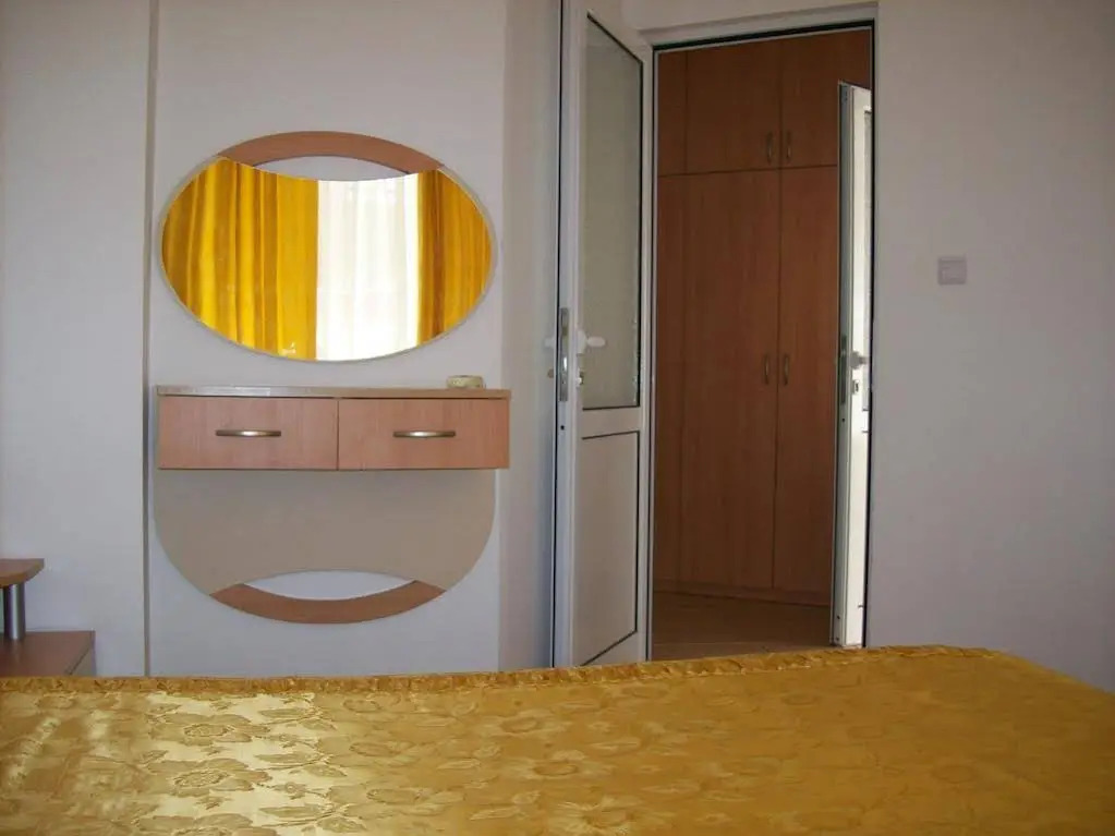 Pontica Suite