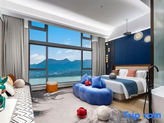 Manbu Shiguang Hotel (East Station Wuyi Plaza)