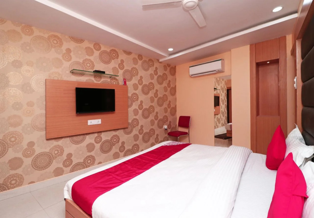Hotel Sapphire Inn