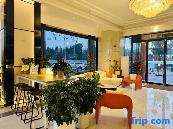 Meiqi Holiday Hotel (Guiyang Baiyun North High-Speed Rail Station, Liyang Branch)