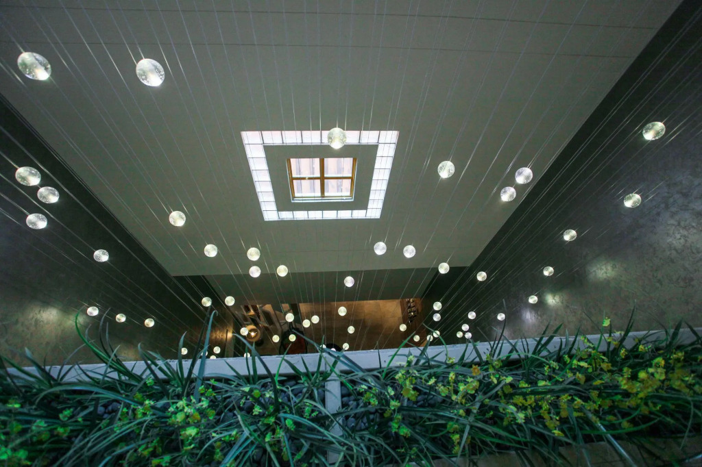 Champion Hotel