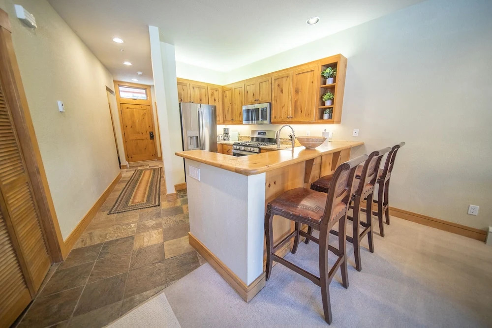 Ski Tip Ranch 8716