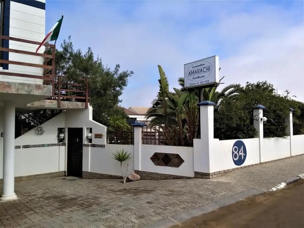 "room in B&B - Double En-suite Bedroom Oryx - Big Common Space and Easy Access Beach Swakopmund"