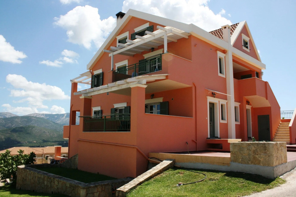 Lagoon View Apartments