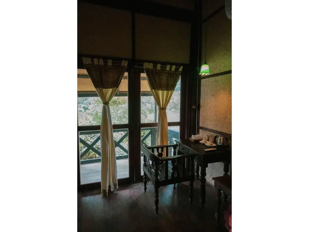 Nong Kiau Riverside