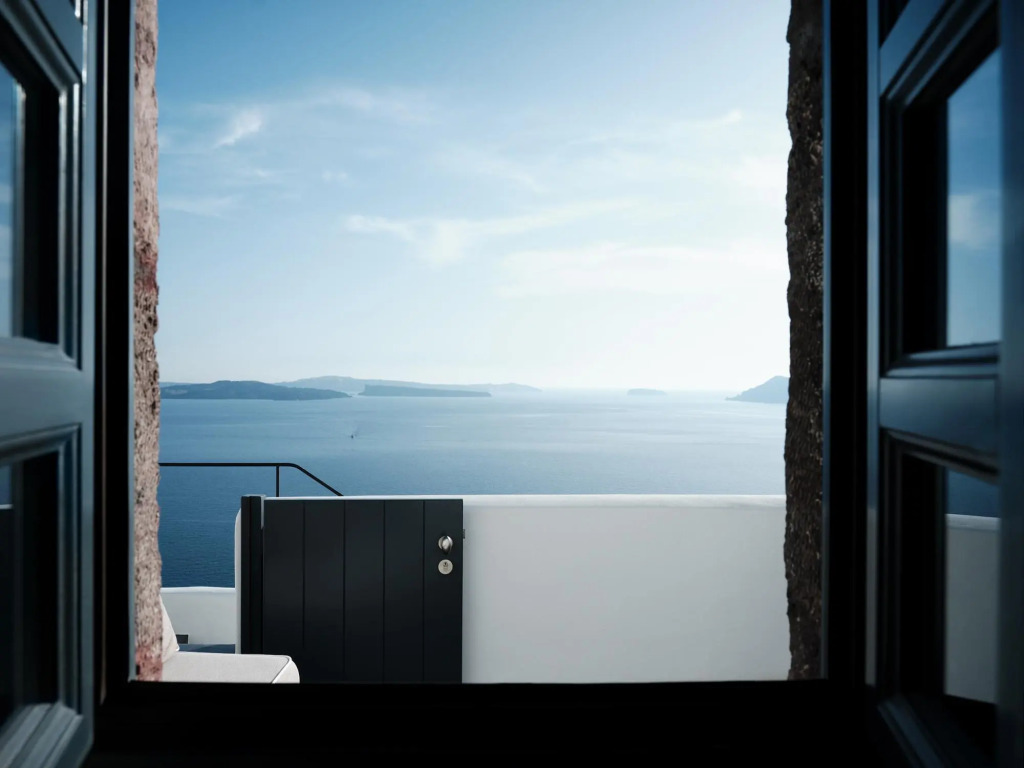 Abyss Santorini