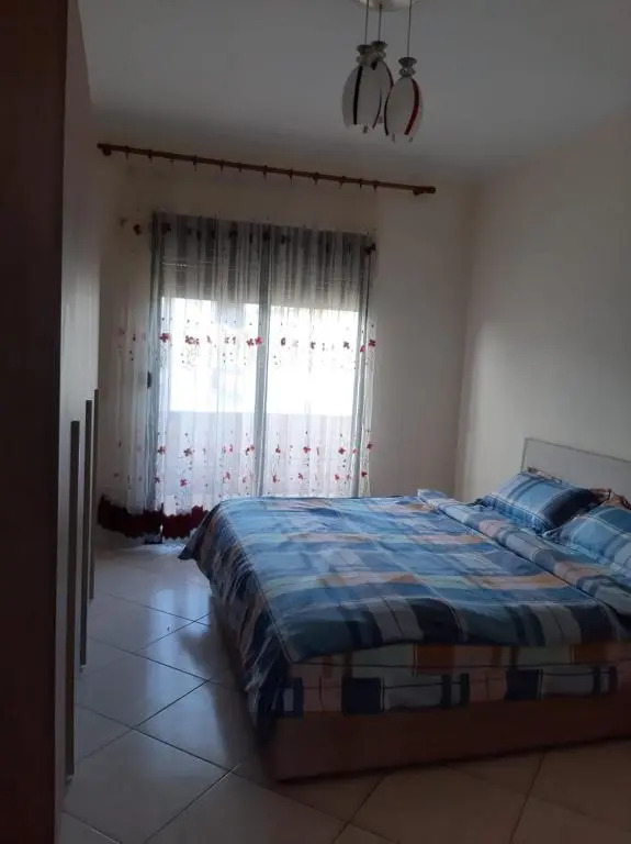 Cozy 2 bedroom /1 Bath Apartment/Tirana