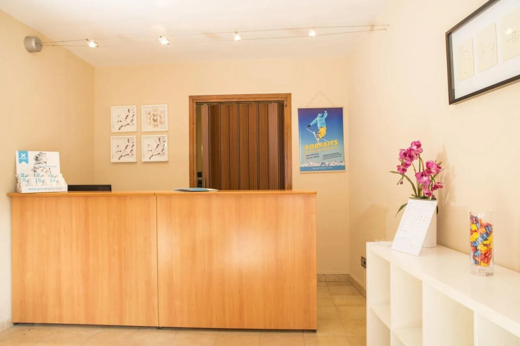 AC Apartaments Solana Ransol