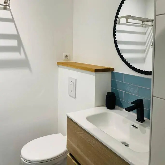 Studio tropical, beautifully renovated, sea view