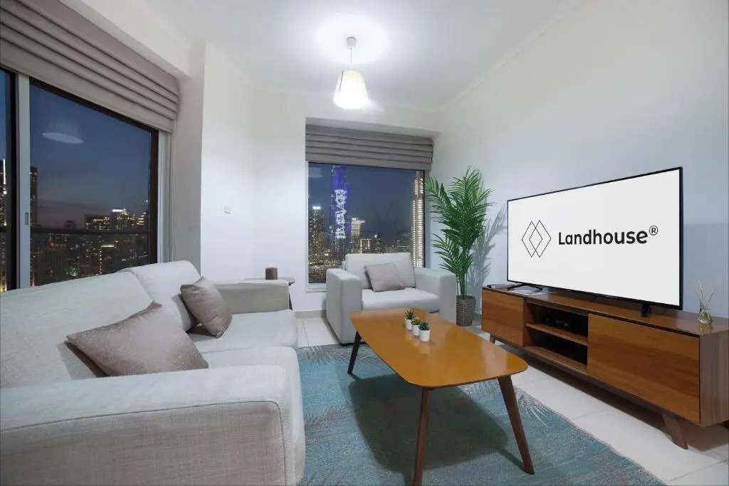 Panoramic Burj Khalifa View 2 Bedroom Apartment, Burj Views Tower