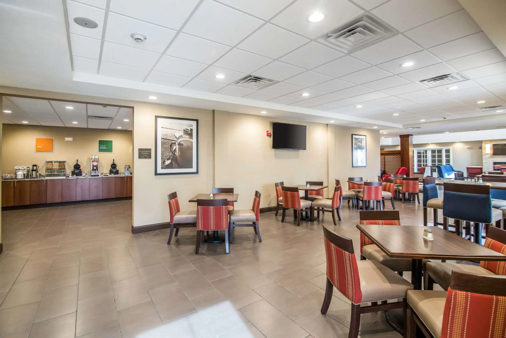 Comfort Suites Dodge City
