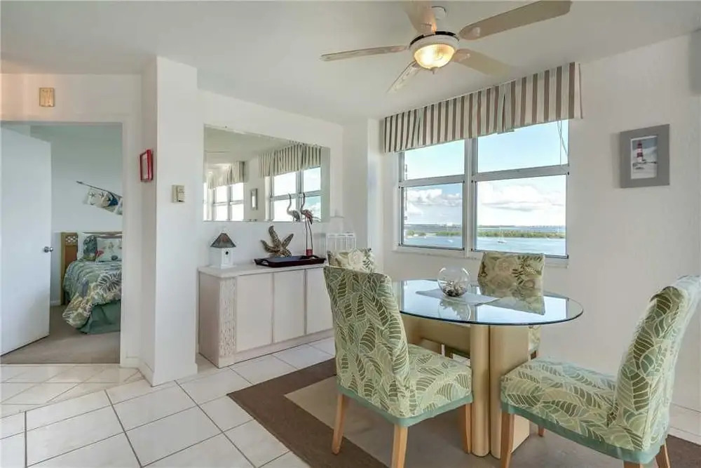 Bahia Vista 17881 - Two Bedroom Condo
