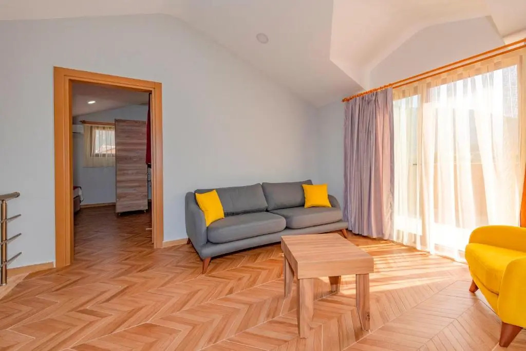 Seven 5 - 3 Bedroom- Brand New Holiday Villa in Hisarönü