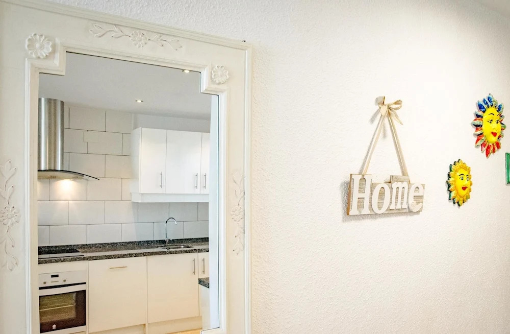 PP- Fantastic 2 bedroom apt with roof top terrace
