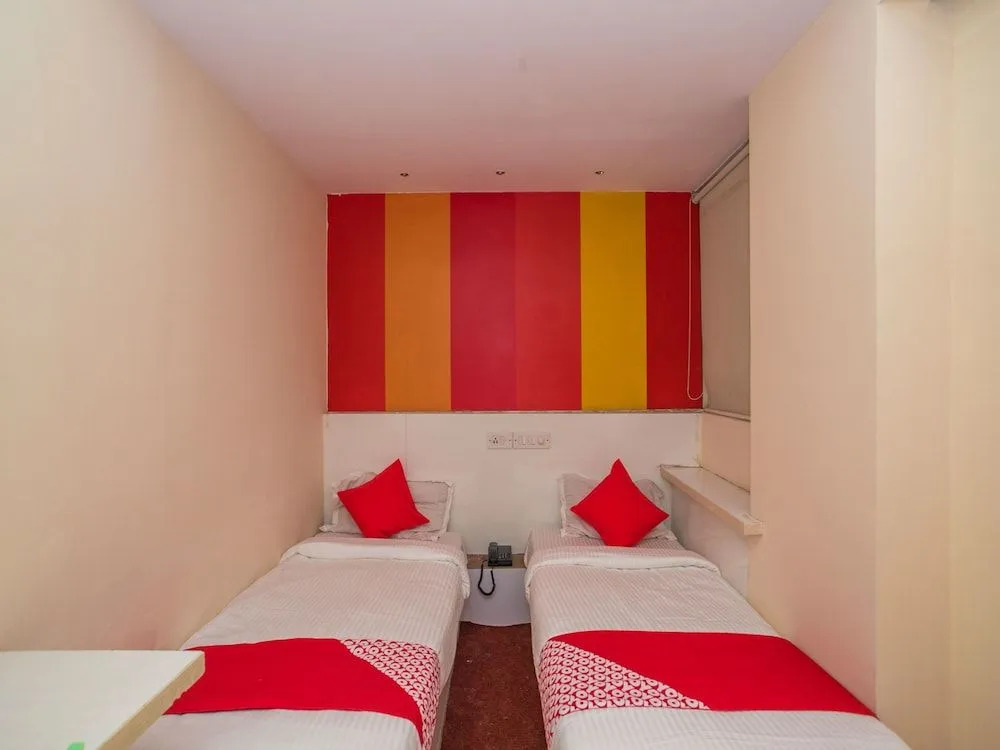 OYO 16568 Bhagini Residency