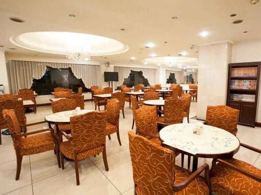 Moonlight Hotel
