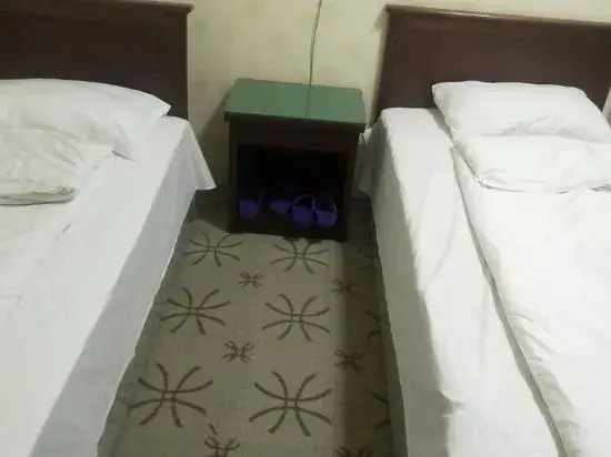 Zhengzhou Huabanli Hotel