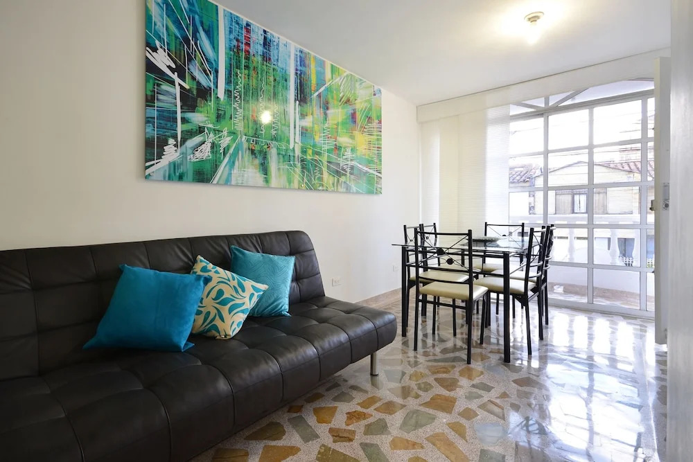 Apartamentos Amoblados JG de la 70