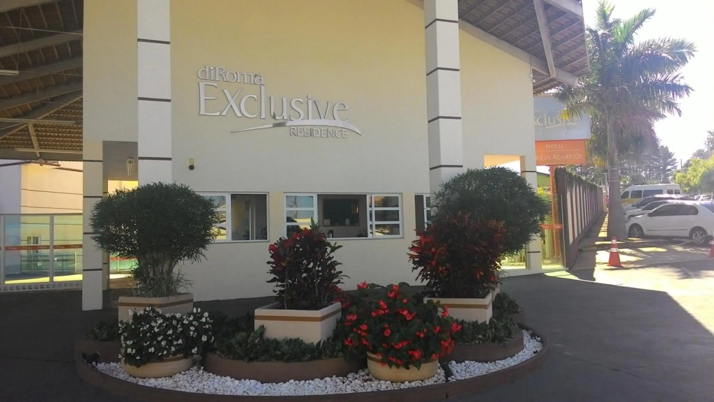 Diroma Exclusive - Piscinas 24 horas, sauna, estacionamento grátis!!!