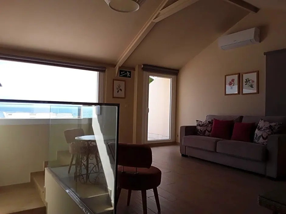 Punta Carnero Hostal