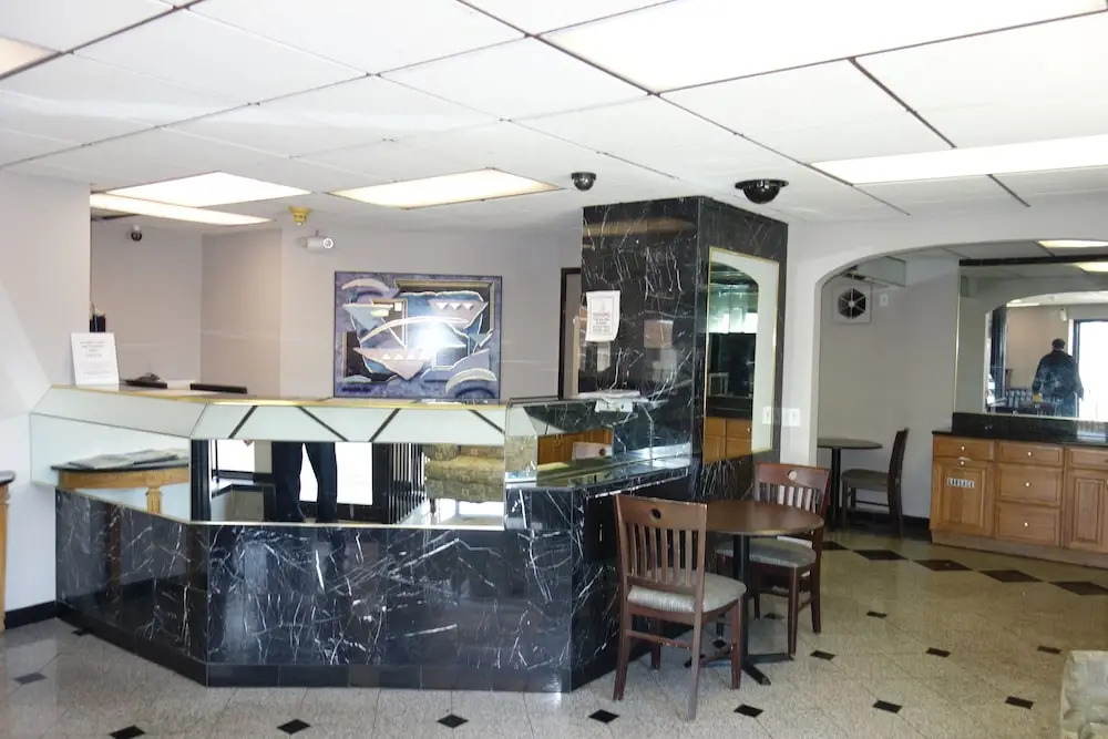 Fairbridge Inn Express