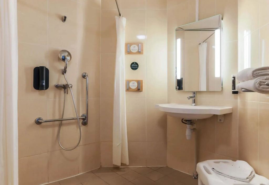 B&B HOTEL Metz Jouy Aux Arches