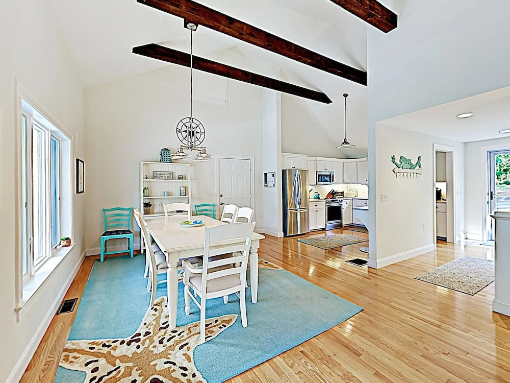 New Listing! Chic Chatham Gem Near Beach & Ferry 3 Bedroom Home