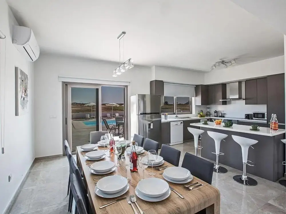 Villa Sienna AQ Ga98
