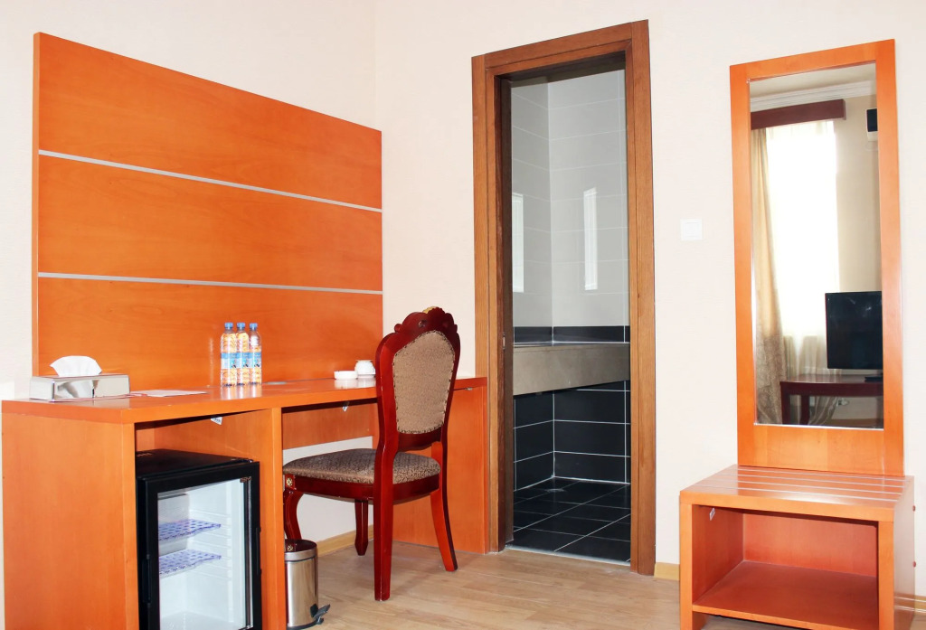 Dormitory Hualing Tbilisi Hotel