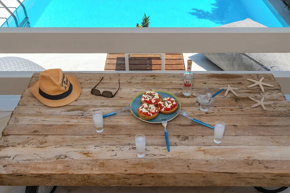 SUN VILLA GLYFADA