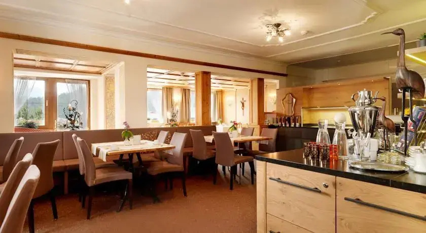 Hotel Garni Alpina