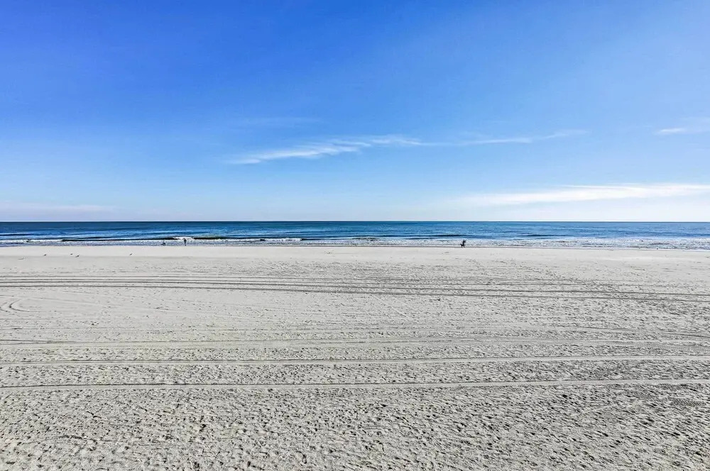 2 Mi to Golfing: Oceanfront Myrtle Beach Condo