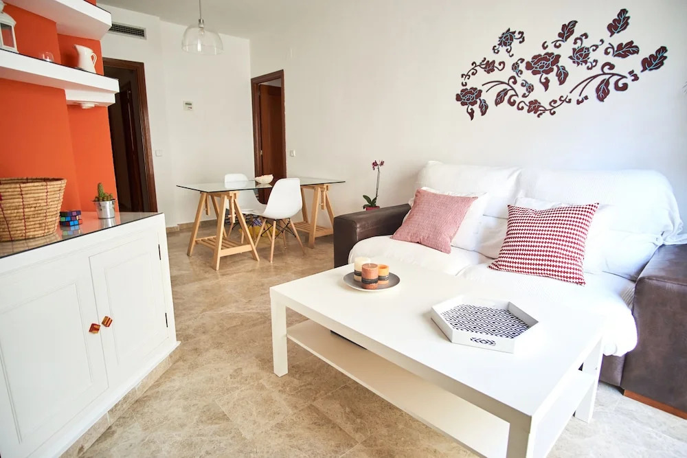 Charming Apt. with parking in Sevilla center