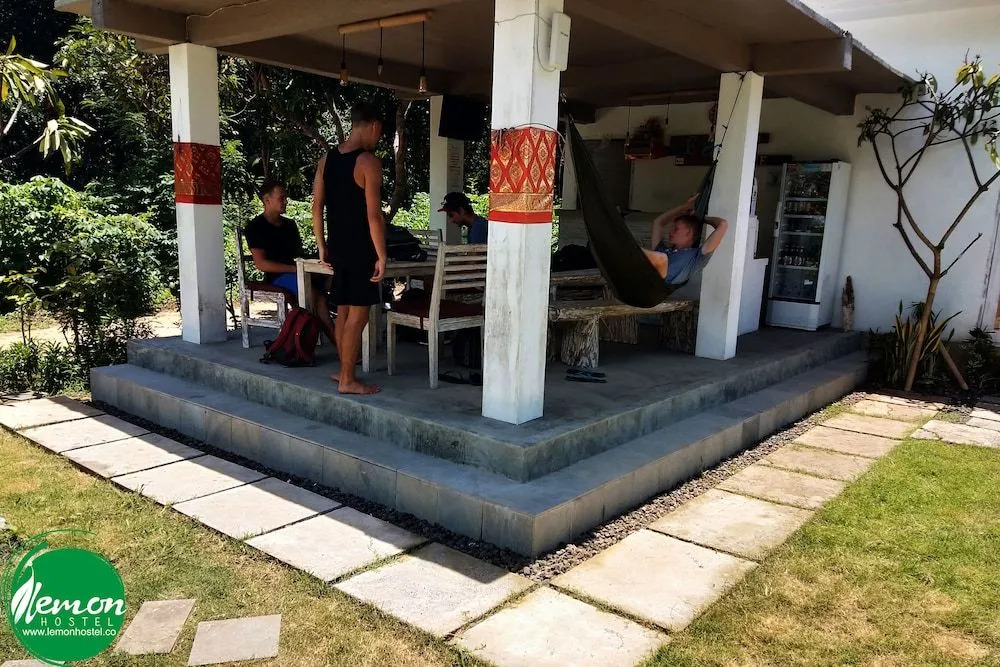 Lemon Hostel