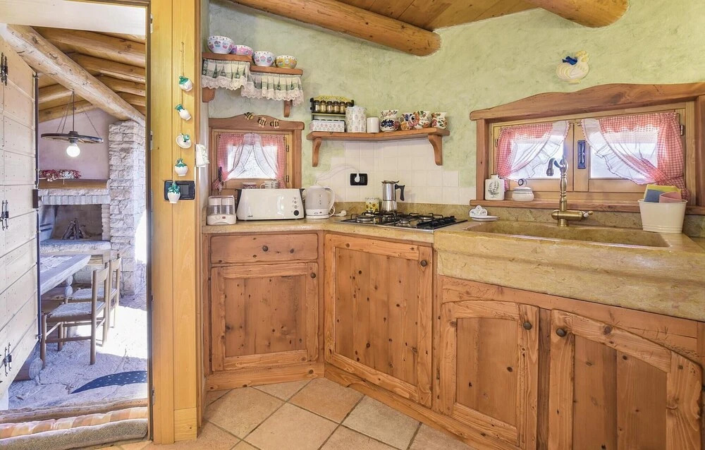 Lovely Home In Lamonbl With Wifi