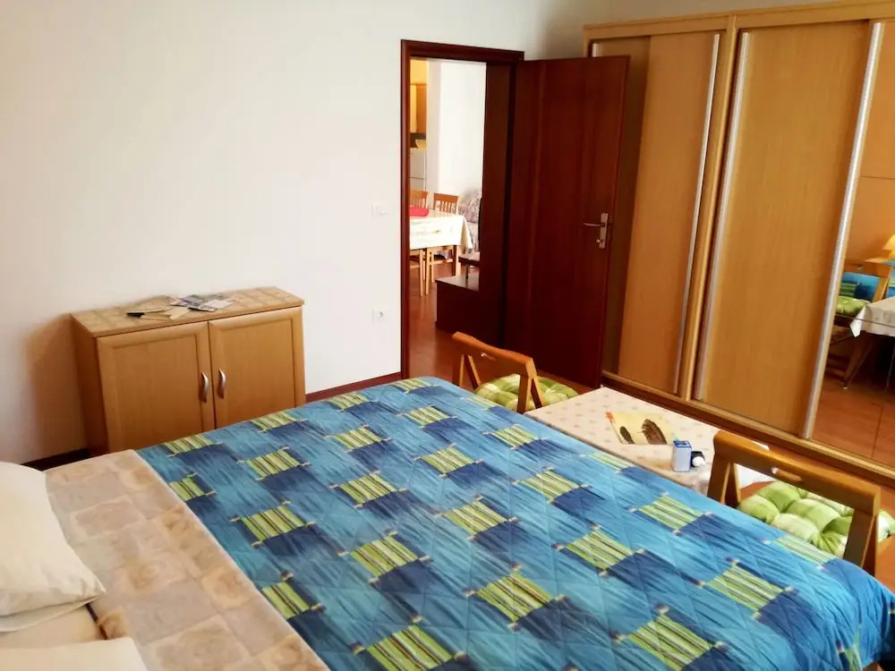 Apartments Cerin
