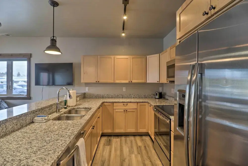 Montana Vacation Rental - Fish, Hike, Ski!