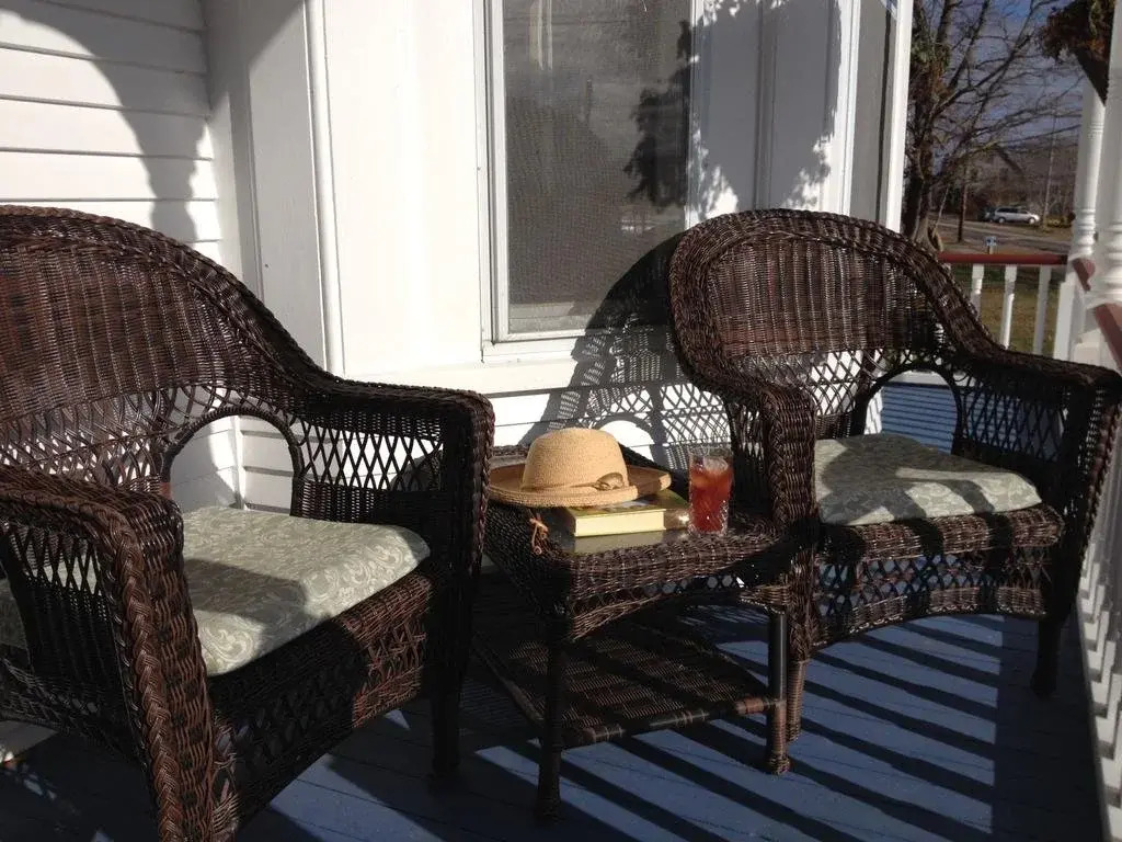 A Seafaring Maiden Bed and Breakfast