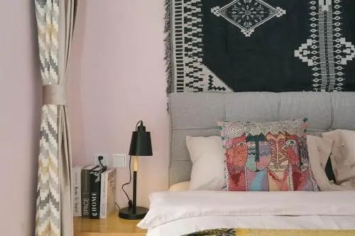 Xi'an Beilin·Yongning Gate· Locals Apartment 00167090
