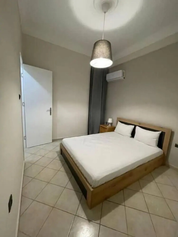 Nikea apartment near Pireus & metro III