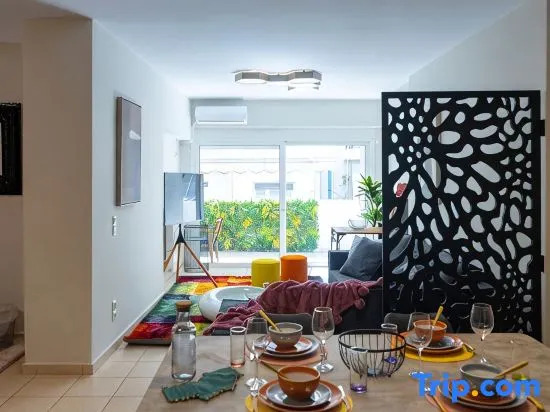 Artistic 2bedroom Luxury Hop to Acropolis